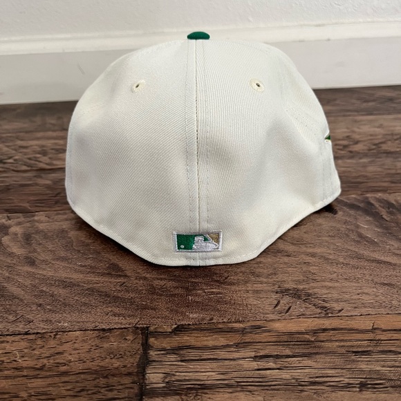 NEW ERA BOSTON RED SOX ALL STAR GAME 1961 COLOR FLIP CREAM EDITION 59FIFTY HAT - Picture 9 of 14